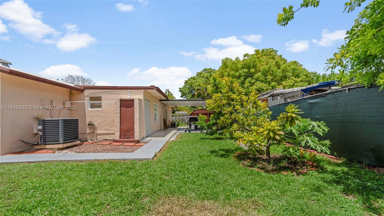 13330 Southwest 79th Street Miami, FL 33183 - Photo 6 of 53