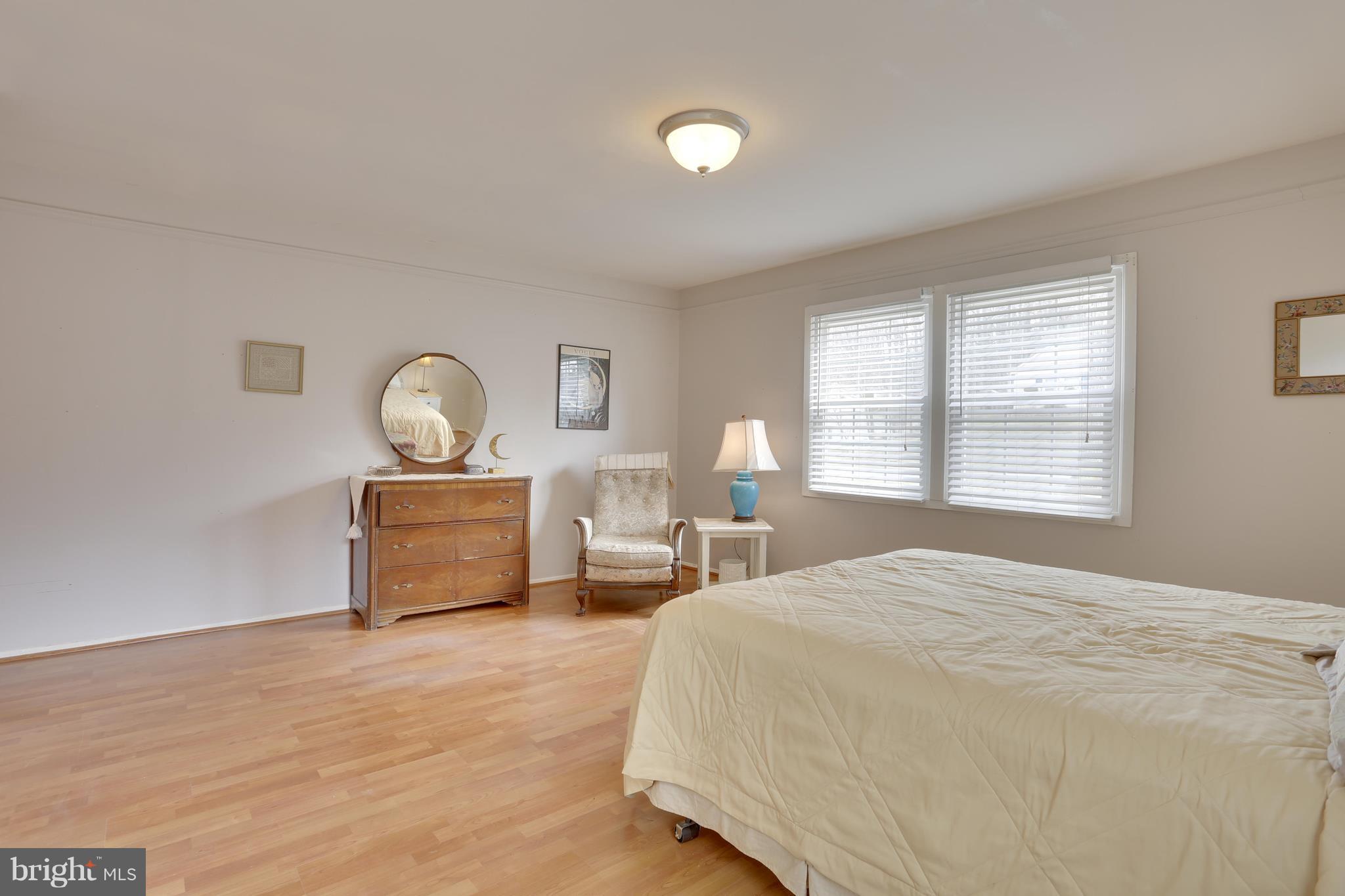 8709 Oxwell Lane Laurel, MD 20708 - Photo 18 of 30 Master Suite