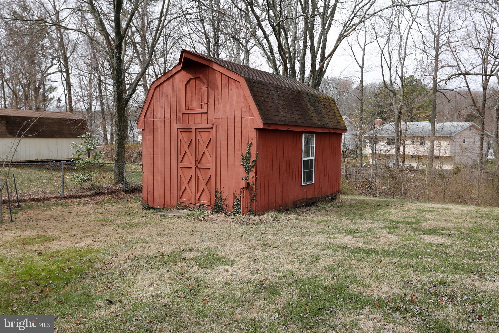 8709 Oxwell Lane Laurel, MD 20708 - Photo 28 of 30 Shed)