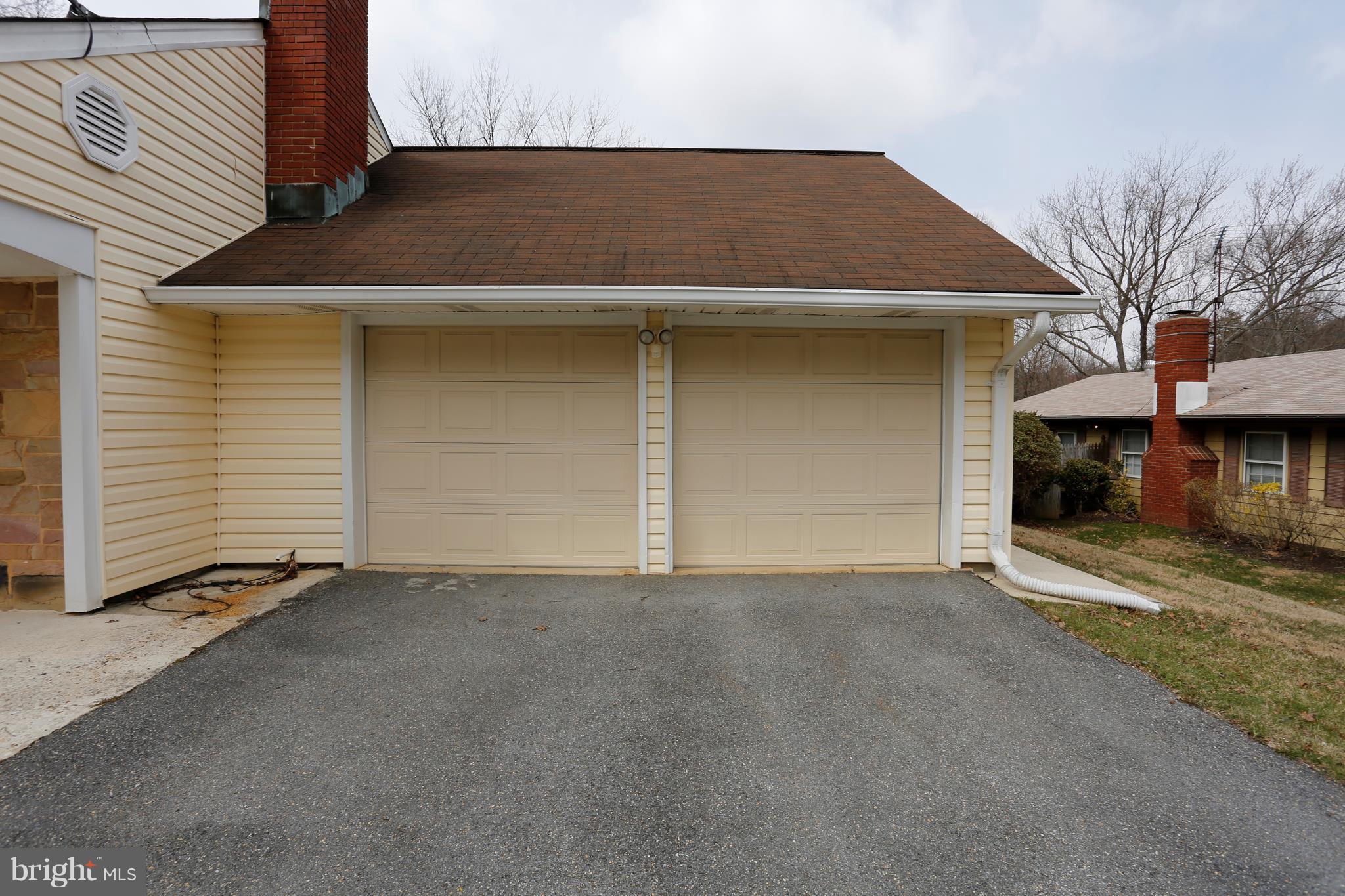 8709 Oxwell Lane Laurel, MD 20708 - Photo 30 of 30 Off street parking - two car garage