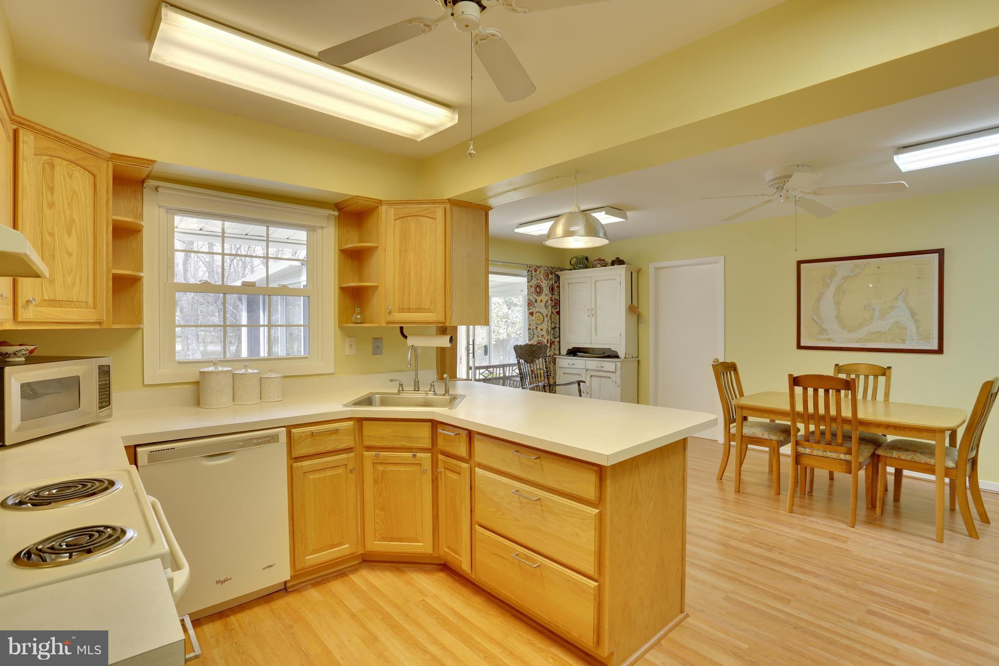 Bright and cheery kitchen