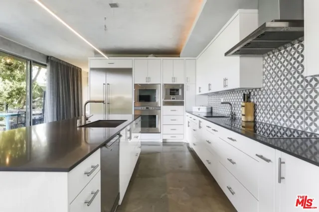 $13,000 | 11462 Laurelcrest Road, Studio City, CA 91604