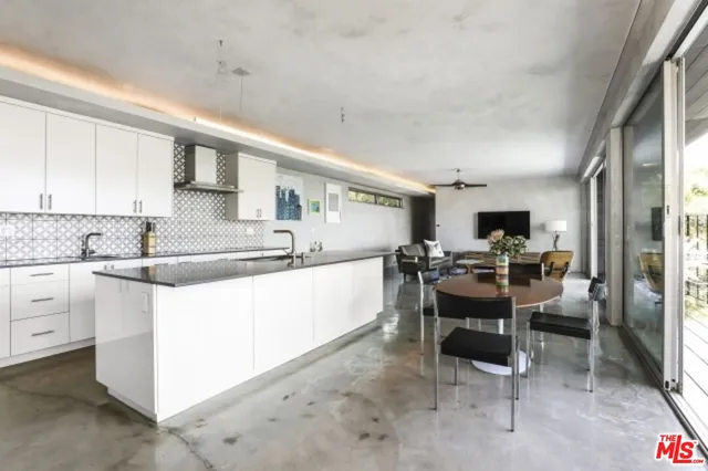 $13,000 | 11462 Laurelcrest Road, Studio City, CA 91604