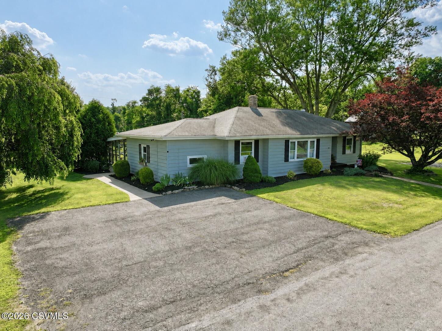 55 Brick Church Road Montgomery, PA 17752 - Photo 3 of 34