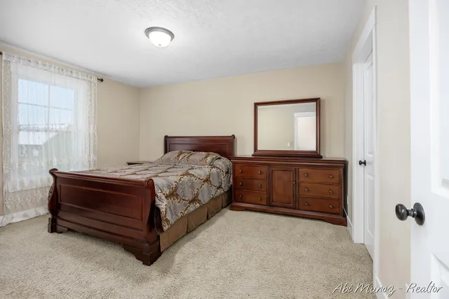 $344,900 | 5123 Blazing Star Court Southeast, Kentwood, MI 49512