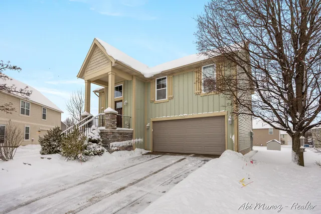 $344,900 | 5123 Blazing Star Court Southeast, Kentwood, MI 49512