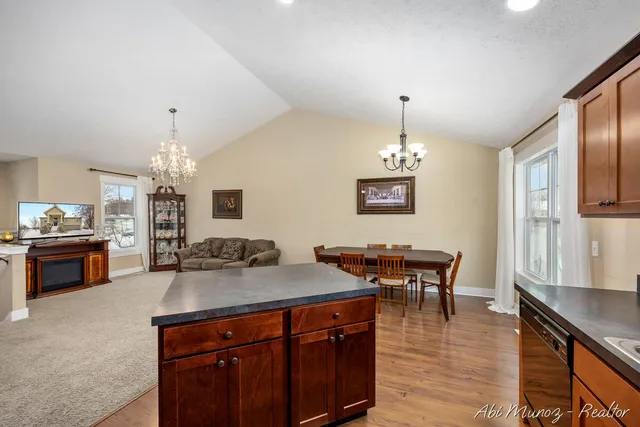 $344,900 | 5123 Blazing Star Court Southeast, Kentwood, MI 49512