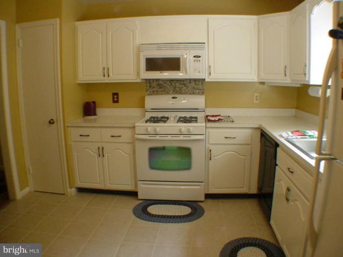 2408 Norbeck Road Silver Spring, MD 20906 - Photo 3 of 20 Kitchen #2