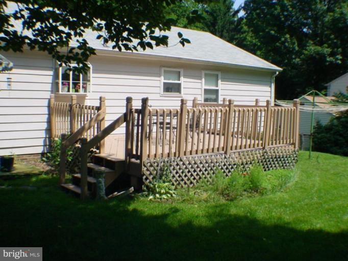 2408 Norbeck Road Silver Spring, MD 20906 - Photo 8 of 20 Deck