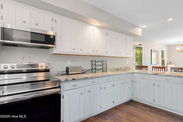 $728,500 | 127 Sandcastle Drive, Emerald Isle, NC 28594