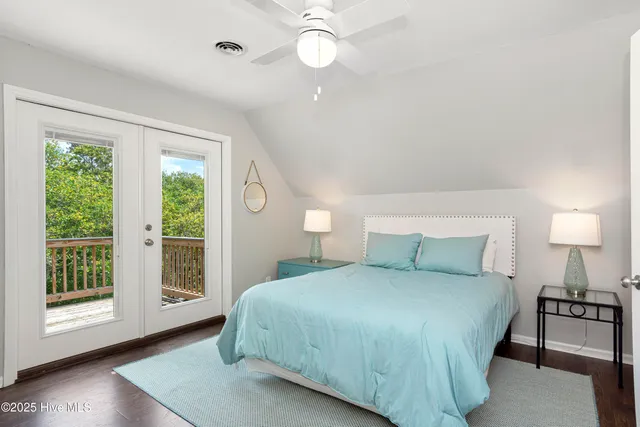 $728,500 | 127 Sandcastle Drive, Emerald Isle, NC 28594