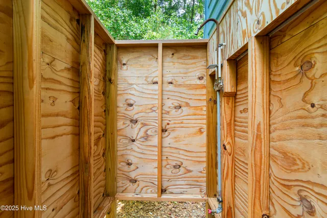 $728,500 | 127 Sandcastle Drive, Emerald Isle, NC 28594