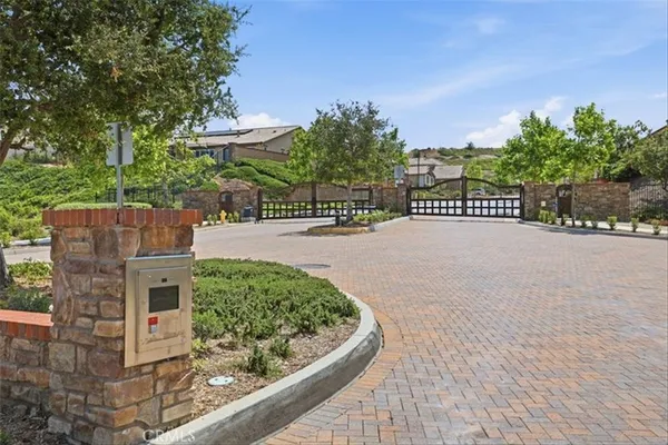 $1,599,900 | 2627 Chad Zeller Lane, Corona, CA 92882