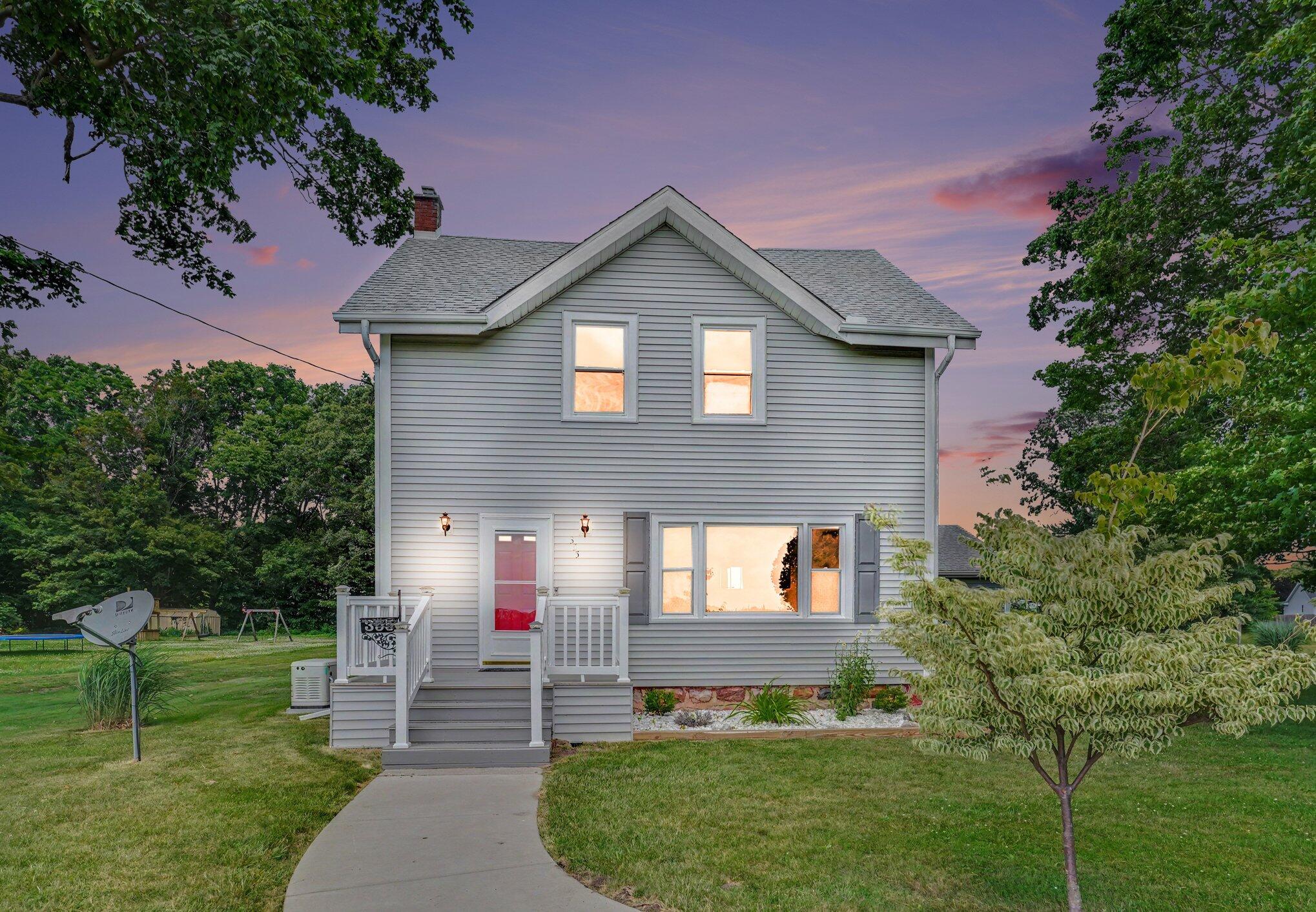 355 East Maple Street Climax, MI 49034 - Photo 2 of 26 001_file_2461