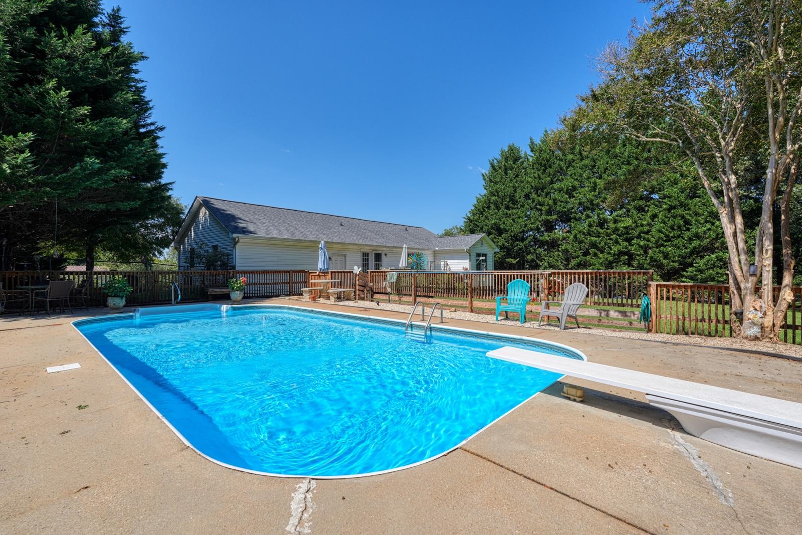 107 Allison Street Lyman, SC 29365 - Photo 35 of 48