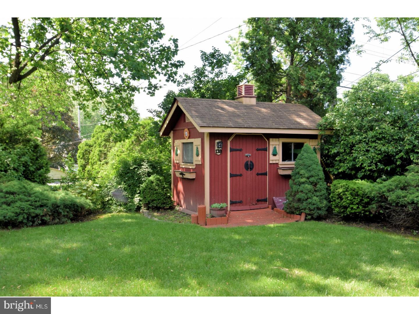 138 Crockett Road Warminster, PA 18974 - Photo 23 of 25 Back Yard