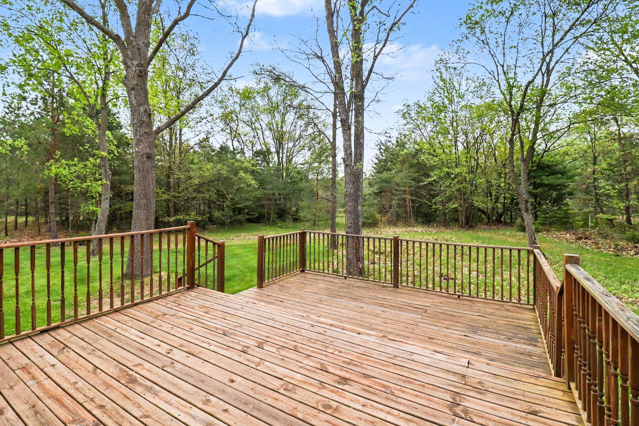 3175 West Hansen Road Ludington, MI 49431 - Photo 3 of 31 023_file_9582