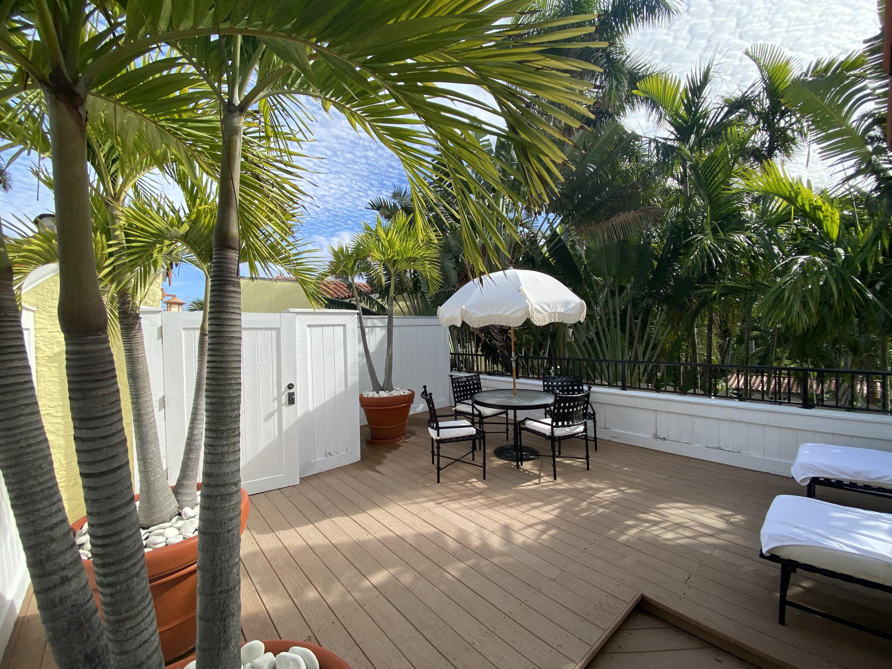 301 Australian Avenue, Unit 306 Palm Beach, FL 33480 - Photo 27 of 39 IMG_9190