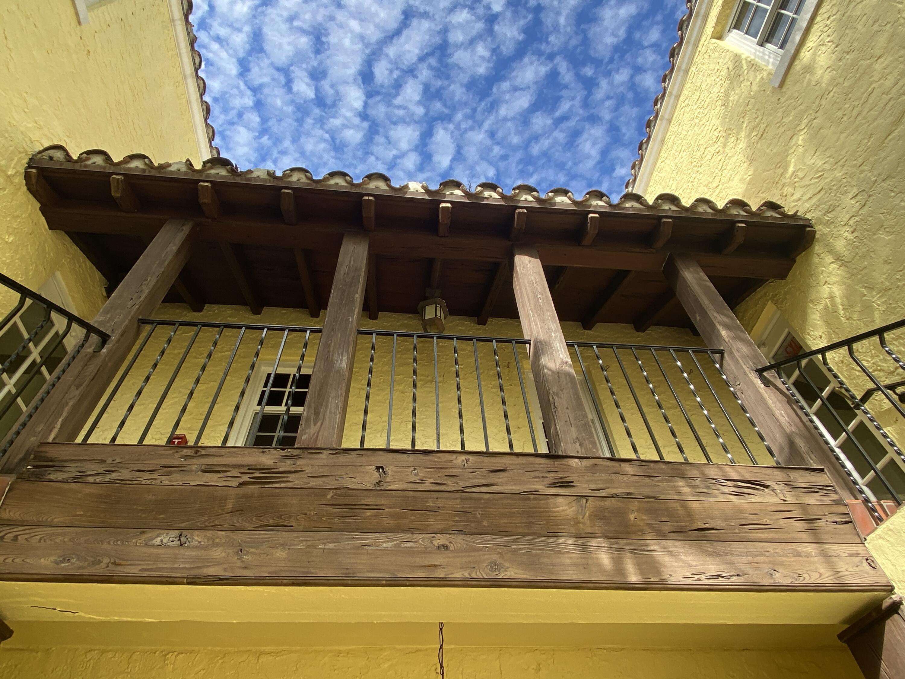 301 Australian Avenue, Unit 306 Palm Beach, FL 33480 - Photo 34 of 39 IMG_9249