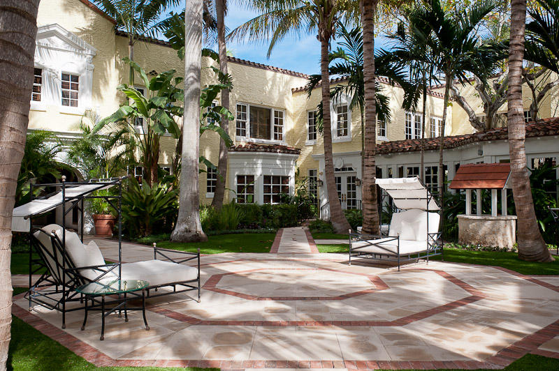 301 Australian Avenue, Unit 306 Palm Beach, FL 33480 - Photo 9 of 39 Australian