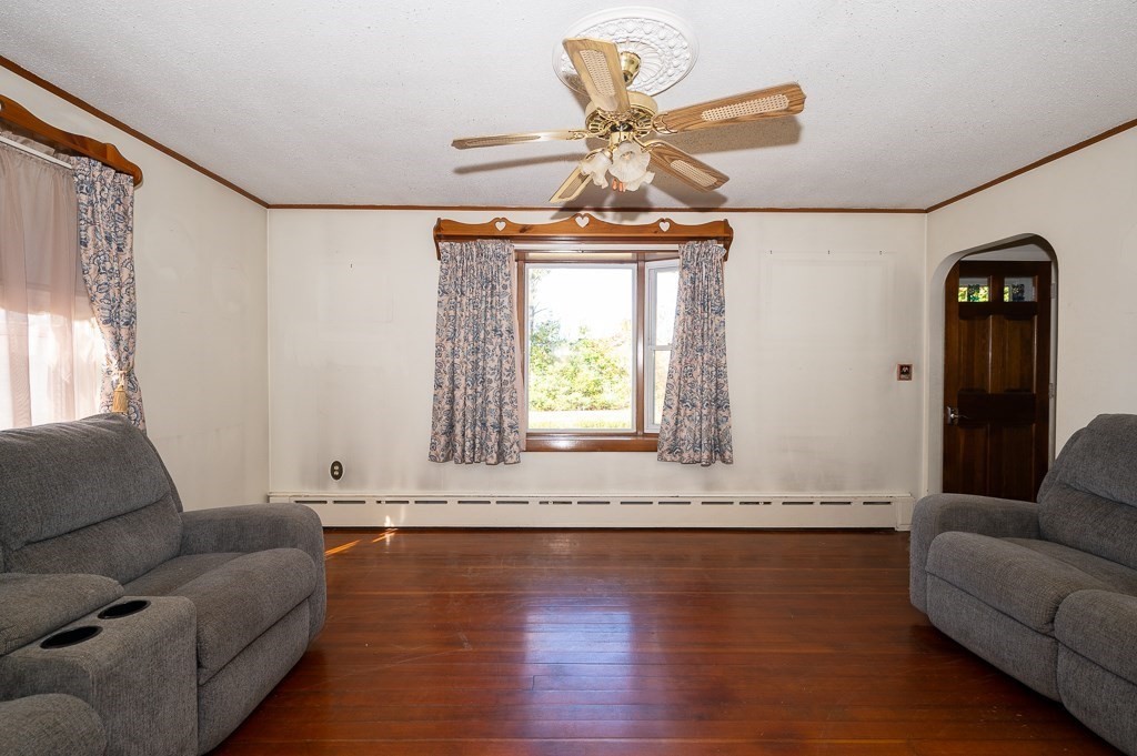 873 Riverside Drive Thompson, CT 06255 - Photo 7 of 26 Gallery Image 7