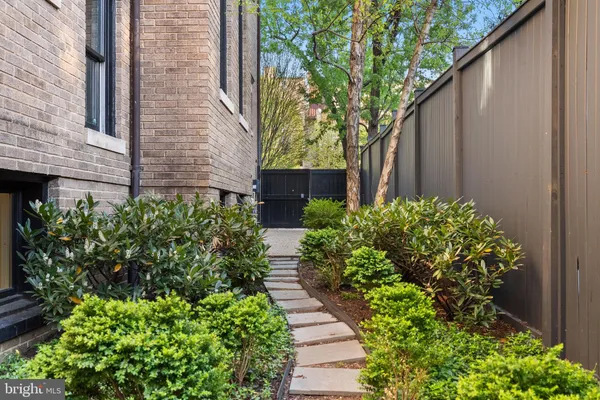 $6,195,000 | 2107 Wyoming Avenue Northwest, Washington, DC 20008