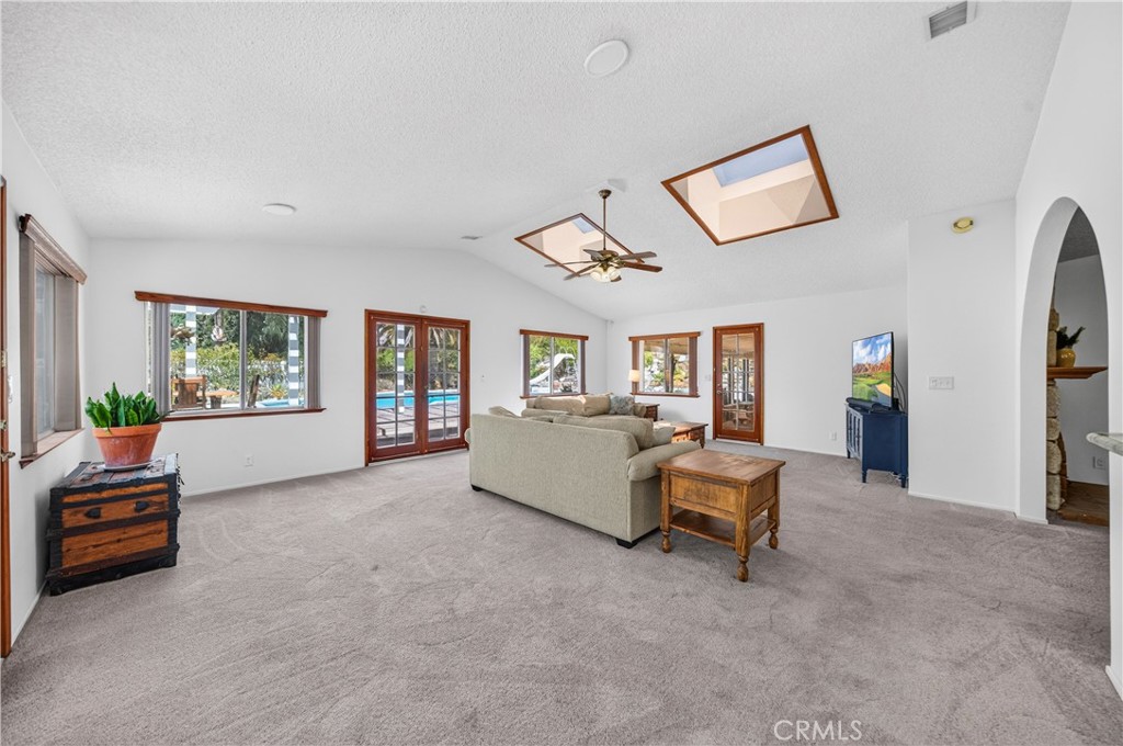 1311 Cadwell Court Riverside, CA 92506 - Photo 23 of 64