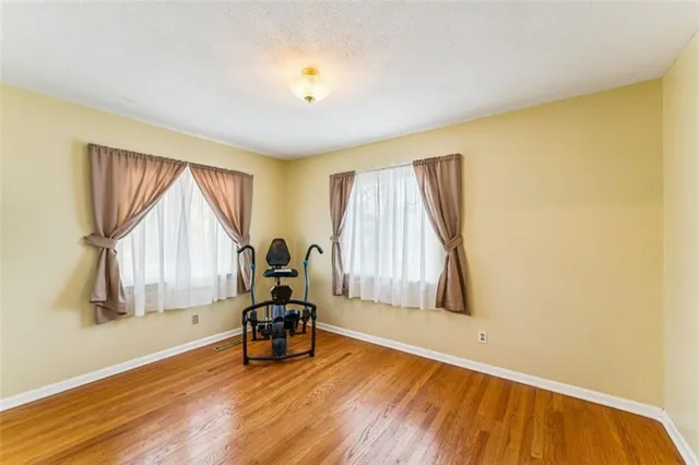 $250,000 | 1303 Northeast 70th Terrace, Gladstone, MO 64118