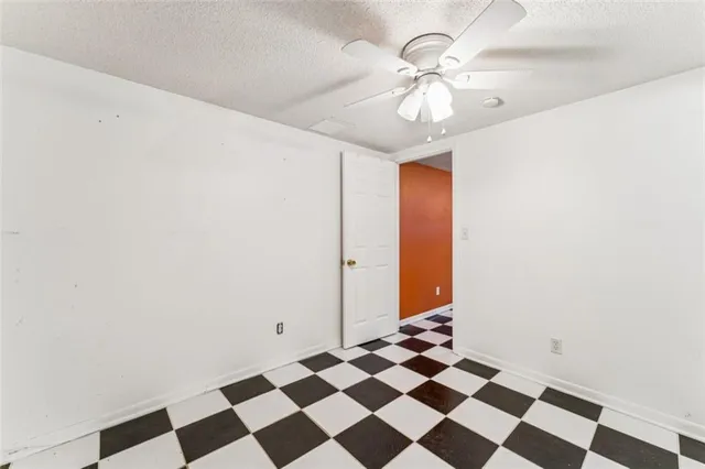 $250,000 | 1303 Northeast 70th Terrace, Gladstone, MO 64118