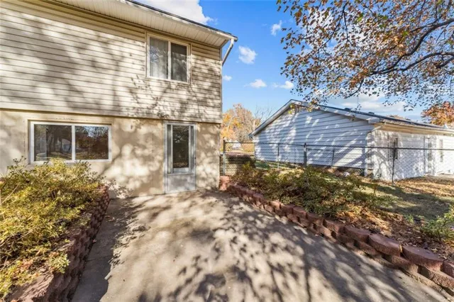 $250,000 | 1303 Northeast 70th Terrace, Gladstone, MO 64118