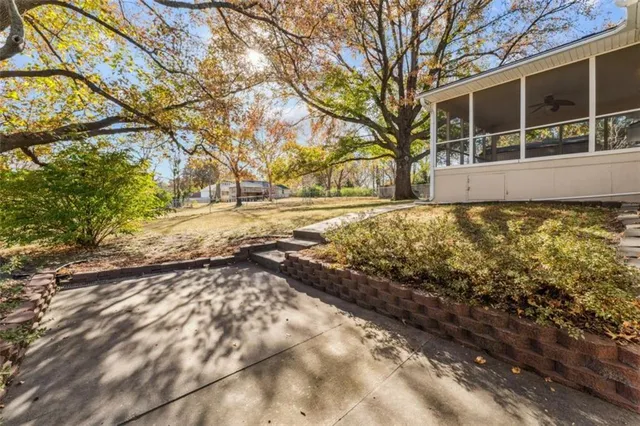 $250,000 | 1303 Northeast 70th Terrace, Gladstone, MO 64118