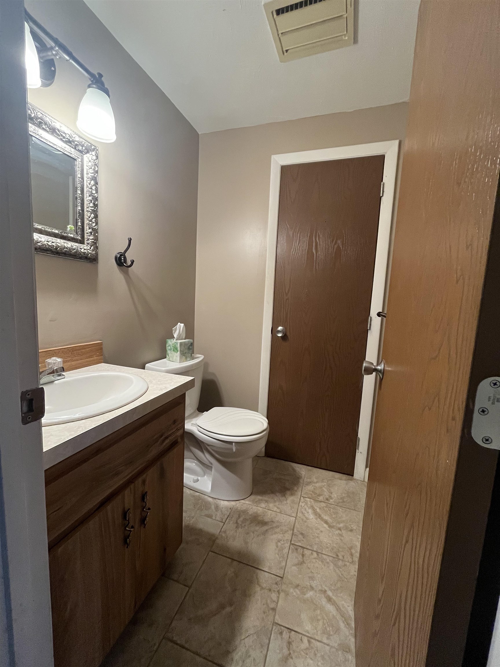 50 Spring Cove Road Nashua, NH 03062 - Photo 8 of 23