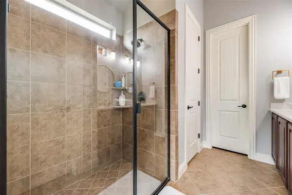 a view of a walk in closet