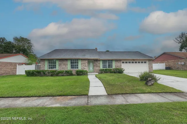 $345,000 | 1780 Bartlett Avenue, Orange Park, FL 32073