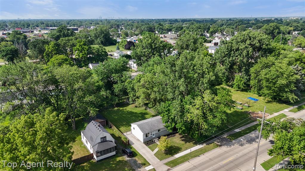 13738 Toepfer Road Warren, MI 48089 - Photo 38 of 47