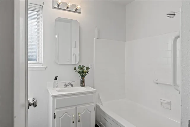 $394,900 | 6280 40th Avenue, Sacramento, CA 95824