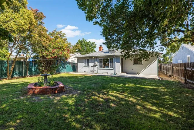 $394,900 | 6280 40th Avenue, Sacramento, CA 95824