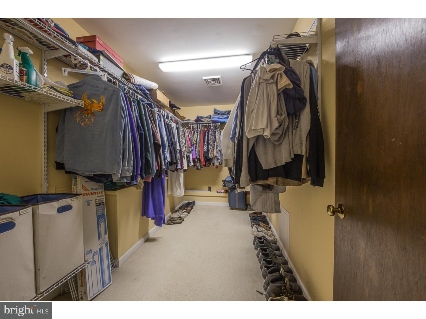 182 Maskells Mill Road Salem, NJ 08079 - Photo 16 of 25 Walk-in Closet