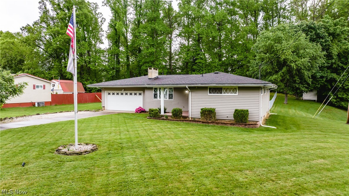 11410 Dupont Road Washington, WV 26181 - Photo 1 of 28