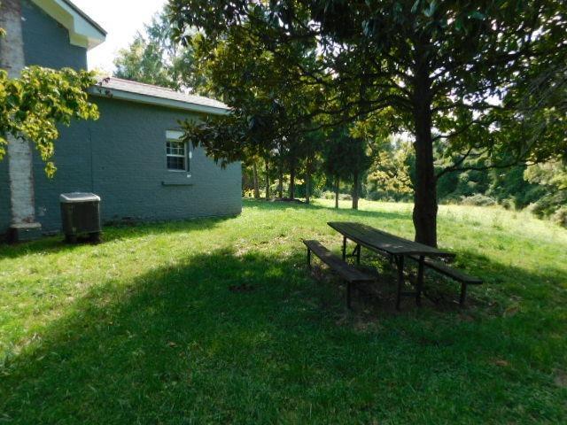 947 Martini Road Cincinnati, OH 45233 - Photo 13 of 37 Gallery Image 13