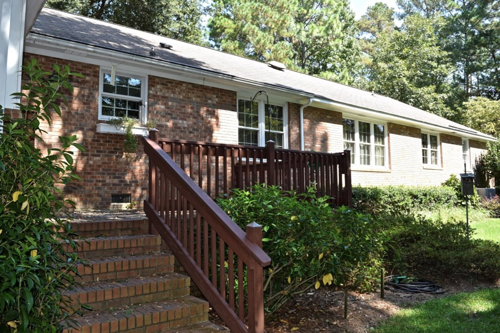 108 Hasty Road Aiken, SC 29803 - Photo 7 of 53