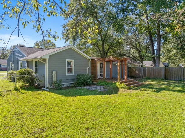 $389,000 | 5806 Edinburgh Drive, Hanahan, SC 29410