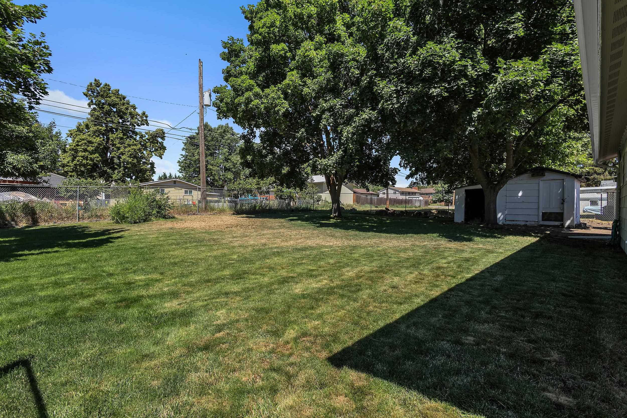 304 North 4th Street Cheney, WA 99004 - Photo 25 of 27