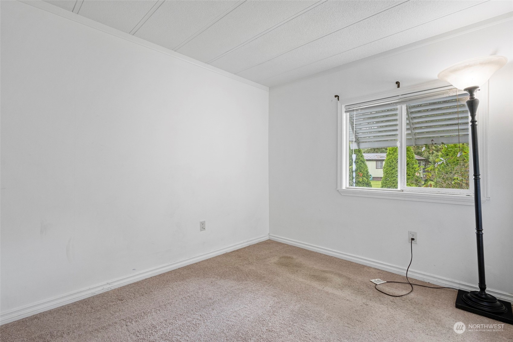 8878 Peavey Road, Unit 29 Sedro-Woolley, WA 98284 - Photo 15 of 21 Gallery Image 15