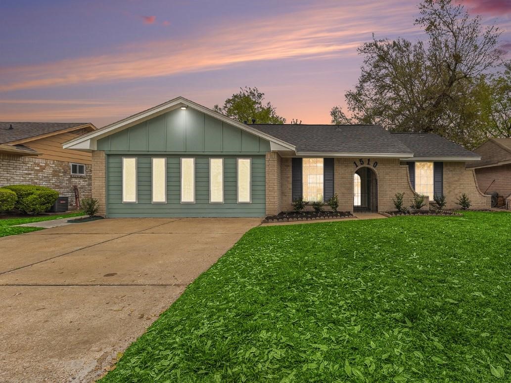 1510 Tarberry Road Houston, TX 77088 - Photo 19 of 19 a view of outdoor space yard and front view of a house
