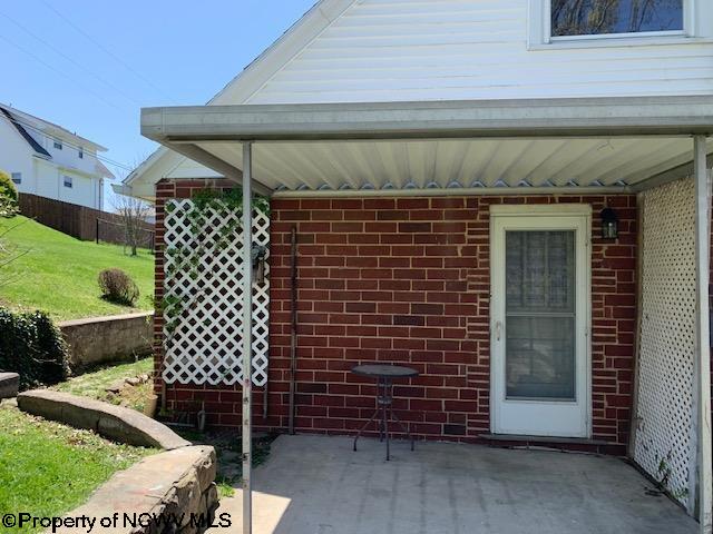 1322 Overhill Road Fairmont, WV 26554 - Photo 9 of 28 Gallery Image 9