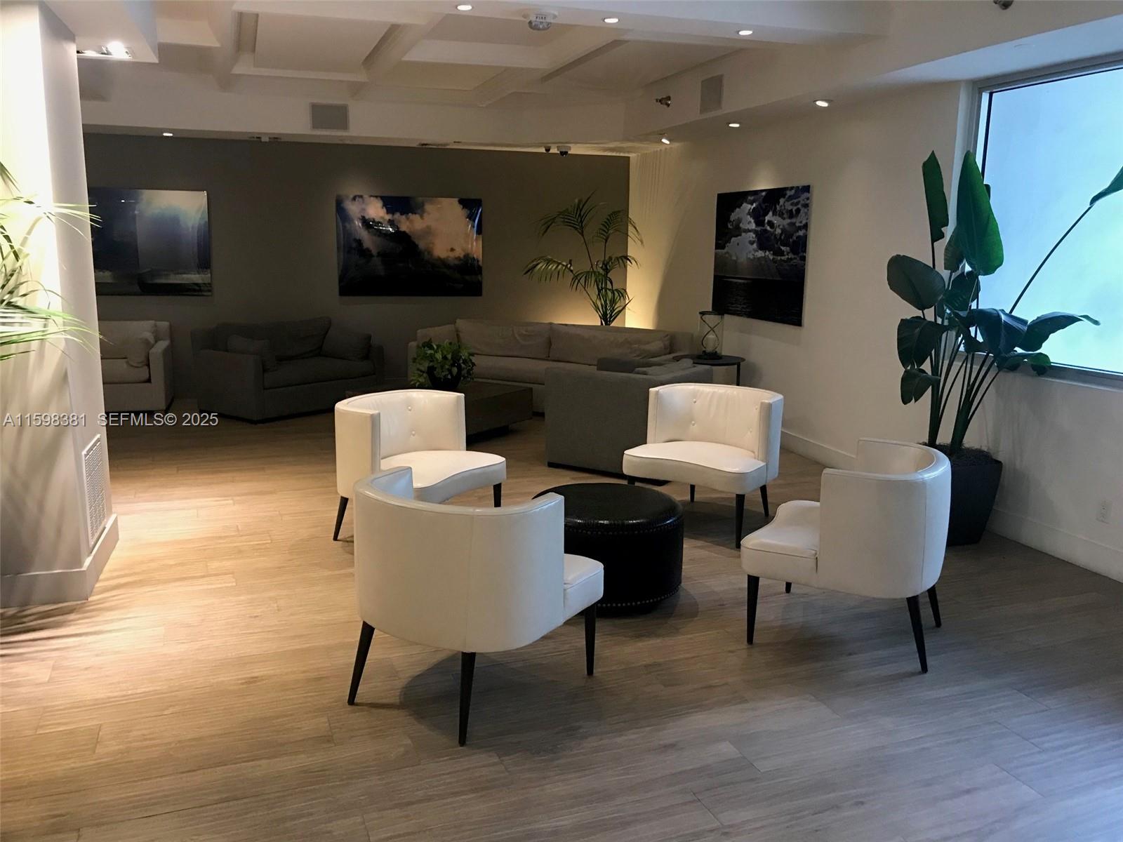 100 Lincoln Road, Unit 808 Miami Beach, FL 33139 - Photo 35 of 63 Gallery Image 35
