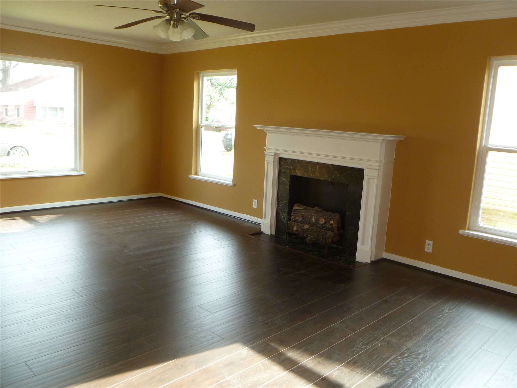 3802 Wichita Street, Unit 1 Houston, TX 77004 - Photo 7 of 10 Bedroom #4 looking towards front window