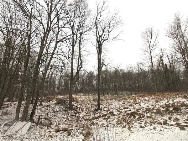 $245,000 | 746 Hunters Ridge Road, Mount Morris, PA 15349