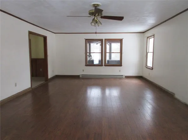 $245,000 | 746 Hunters Ridge Road, Mount Morris, PA 15349